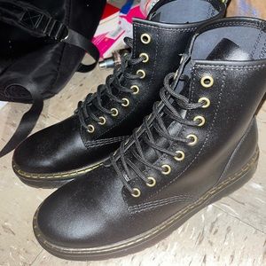 Dr Martens